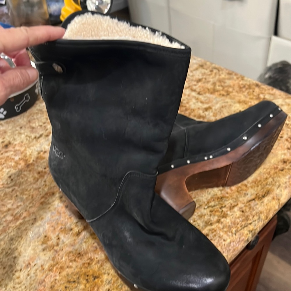 Ugg Shearling leather boots can be worn up or down by the ankles